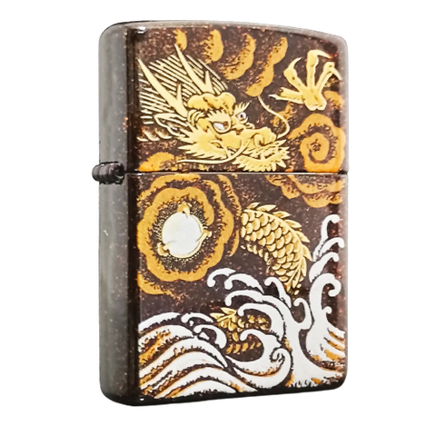 Bật Lửa Zippo Sơn Mài Đen In Chủ Đề Rồng Cầm Ngọc ZN149