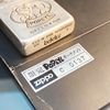 Set Bật Lửa Zippo Kèm Gạt Tàn Chủ Đề Popeye Cực Hiếm Gặp Bản Limited Chỉ Sản Xuất 1000 Chiếc Toàn Thế Giới Đời XII La Mã năm 1996 ZS59