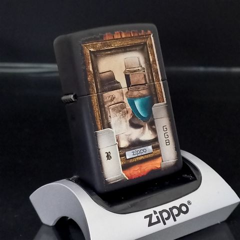 Bật Lửa Zippo Sơn Tĩnh Điện Chủ Đề Zippo Để Bàn Table Các Thời Kỳ năm 2014 Z302