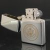 BẬT LỬA ZIPPO CHROME BÓNG CON DẤU TỔNG THỐNG HOA KỲ ĐỜI X LA MÃ NĂM 1994 ZL474