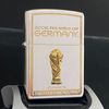 Bật Lửa Zippo Wold Cup Bản Limited Mạ Bạc Đắp Nổi Vàng 2 Mặt Năm 2005 ZL477