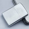 Bật Lửa Zippo Cổ Đồng Khối Mạ Chrome Phay Xước Emblem Phủ Sơn, Đời 8 Vạch Thẳng Năm 1966 ZC168