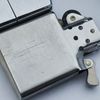 Bật Lửa Zippo Cổ Đồng Khối Mạ Chrome Phay Xước Trơn 2 Mặt, Đời 8 Vạch Thẳng Năm 1966 ZC177