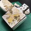 BẬT LỬA BẠC NHẬT KHẢM TAM KHÍ ĐÚC NGUYÊN KHỐI STERLING 950 KHẮC THỦ CÔNG HOA VĂN CỰC HIẾM SX THẬP NIÊN 1950S ZB69