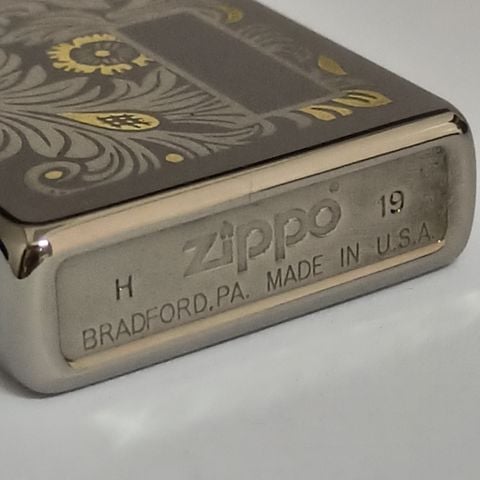 Bật Lửa Zippo Hoa Văn Venetian Midnight Năm 2019 Z331