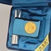 Bộ Sét Bật Lửa Zippo Mạ Saphia Xanh Emblem Vàng Gold Plated Kèm Bình Xăng Di Động Năm 2009 - 2010 ZS82