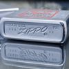 Bật Lửa Zippo Cổ Đồng Khối Mạ Chrome Phay Xước Khắc Ắn Mòn Chủ Đề Nguyên Zin Chính Hãng Cực Hiếm, Đời 5 Vạch Thẳng Năm 1969 ZC202