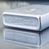 Bật Lửa Zippo Cổ Đồng Khối Mạ Chrome Phay Xước Khắc Ắn Mòn Phủ Sơn Chủ Đề Nguyên Zin Chính Hãng Cực Hiếm, Đời 4 Vạch Sắc Năm 1978 ZC205