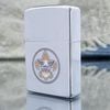 Bật Lửa Zippo Cổ Đồng Khối Mạ Chrome Phay Xước Khắc Ắn Mòn Phủ Sơn Chủ Đề Nguyên Zin Chính Hãng Cực Hiếm, Đời 4 Vạch Sắc Năm 1978 ZC205