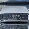 Bật Lửa Zippo Cổ Đồng Khối Mạ Chrome Phay Xước Khắc Ắn Mòn Phủ Sơn Chủ Đề Nguyên Zin Chính Hãng Cực Hiếm, Đời 8 Vạch Huyền Năm 1982 ZC206