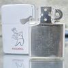 Bật Lửa Zippo Cổ Đồng Khối Mạ Chrome Phay Xước Khắc Ắn Mòn Phủ Sơn Chủ Đề Nguyên Zin Chính Hãng Cực Hiếm, Đời 3 Vạch Thẳng Năm 1971 ZC208