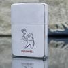 Bật Lửa Zippo Cổ Đồng Khối Mạ Chrome Phay Xước Khắc Ắn Mòn Phủ Sơn Chủ Đề Nguyên Zin Chính Hãng Cực Hiếm, Đời 3 Vạch Thẳng Năm 1971 ZC208