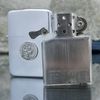 Bật Lửa Zippo Cổ Đồng Khối Mạ Chrome Phay Xước Emblem Nguyên Zin Chính Hãng Cực Hiếm, Đời 8 Chấm Pat.pend Năm 1955 ZC210