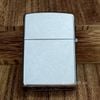 Zippo 48175 – Zippo Def Leppard Design Street Chrome Mã Sản Phẩm ZM93