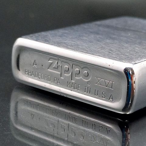 BẬT LỬA ZIPPO ĐỒNG KHỐI MẠ CHROME TRƠN PHAY XƯỚC ĐỜI XVI NĂM 2000 ZL503