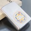 Bật Lửa Zippo Cổ Đồng Khối Mạ Chrome Phay Xước Khắc Ăn Mòn Phủ Sơn 2 Mặt Tầu Chiến Hiếm Gặp Năm 1982 Đời 8 Vạch Huyền ZC244
