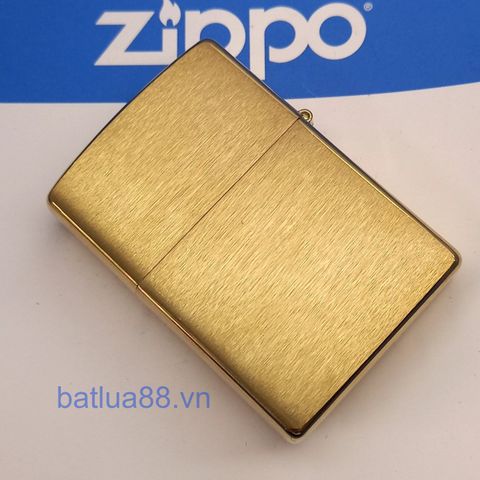 Zippo 48549 – Zippo U.S. Navy Eagle Anchor & Flag Brushed Chrome ZM136