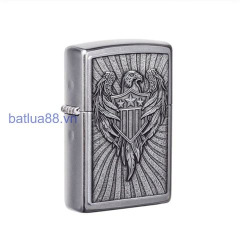 Zippo 49450 – Zippo Eagle Shield Emblem Design Street Chrome ZM132