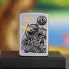 BẬT LỬA ZIPPO SƠN HẤP NHIỆT CHỦ ĐỀ ĐẦU MÁY XE LỬA NĂM 2001 Z43