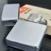 Bật Lửa Zippo Cổ Đồng Khối Mạ Chrome Phay Xước Trơn Hai Mặt Năm 1980 Đời 2 Vạch Sắc ZC260