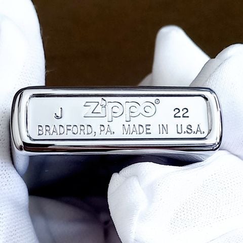 BẬT LỬA ZIPPO CHROME BÓNG CHỦ ĐỀ NGỰA ZKC60