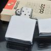 Bật Lửa Zippo Cổ Đồng Khối Mạ Chrome Phay Xước Khắc Ăn Mòn Phủ Sơn Năm 1980 Đời 2 Vạch Sắc ZC272