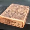 Bật Lửa Zippo Đồng Đỏ Solid Copper Khắc Sủi Tay Thủ Công 5 Mặt Đã Qua Sử Dụng, SX năm 2003 ZQHU108