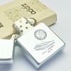 Bật Lửa Zippo Cổ Đồng Khối Mạ Chrome Bóng Khắc Ăn Mòn Phủ Sơn Tầu Chiến Hiếm Gặp Năm 1982 Đời 8 Vạch Huyền ZC303