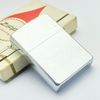 Bật Lửa Zippo Cổ Đồng Khối Mạ Chrome Phay Xước Khắc Ăn Mòn Phủ Sơn Năm 1973 Đời 1 Vạch Thẳng ZC304