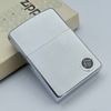 Bật Lửa Zippo Cổ Đồng Khối Mạ Chrome Phay Xước Trơn Hiếm Gặp Năm 1980 Đời 2 Vạch Sắc ZC322