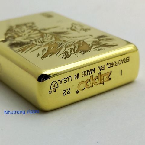 BẬT LỬA ZIPPO ĐỒNG NGUYÊN KHỐI ARMOR VỎ DẦY KHẮC SÂU CHỦ ĐỀ HỔ NÚI BẢN GIỚI HẠN XXX/999 ZKB71