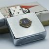 Bật Lửa Zippo Cổ Đồng Khối Mạ Chrome Phay Xước Chủ Đề LIONS Emblem Hiếm Gặp Năm 1965 Đời 1 Chấm ZC348