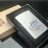 Bật Lửa Zippo Cổ Đồng Khối Mạ Chrome Phay Xước Chủ Đề Ăn Mòn Phủ Sơn Tầu Chiến 2 Mặt Hiếm Gặp Năm 1980 Đời 2 Vạch Sắc ZC357