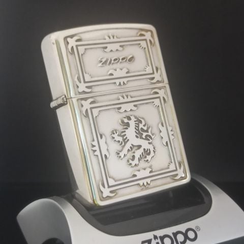 Bật Lửa Zippo Armor Mạ Bạc Khắc Sâu Hoa Văn Hiếm Gặp Năm 2004 ZQHU79