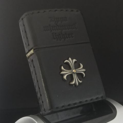 Zippo Bọc Da Hiếm Gặp Giá Thanh Lý Đã Qua Sử Dụng Đời XVI La Mã SX Năm 2000 C41