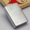 Bật Lửa Zippo Cổ Đồng Khối Mạ Chrome Phay Xước Trơn Hiếm Gặp Năm 1962 Đời 4 Chấm ZC383