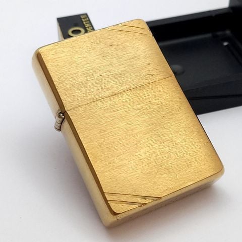 Bật Lửa Zippo Đồng Nguyên Khối Bản Vintage Chặt Góc Đầu Bằng Đời X La Mã Hiếm Gặp Sản Xuất Năm 1994 ZL639