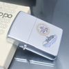 Bật Lửa Zippo Cổ Đồng Khối Mạ Chrome Bóng Chủ Đề Tầu Chiến Ăn Mòn Phủ Sơn Hiếm Gặp Năm 1982 Đời 8 Vạch Huyền ZC389