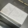 Bật Lửa Zippo Đồng Khối Mạ Chrome Hoa Văn Venetian Năm 1990 Đời VI La Mã ZL653