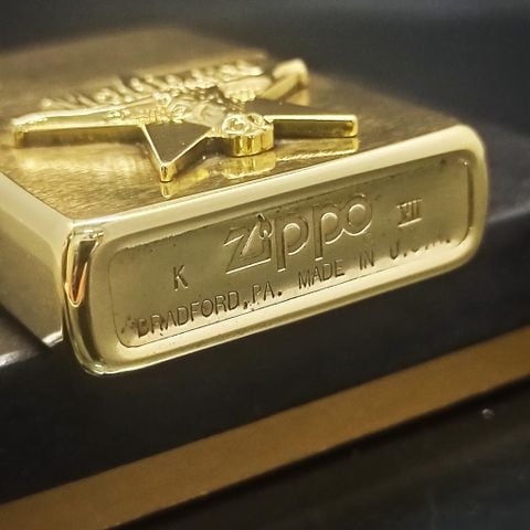 Bật Lửa Zippo Đồng Khối Marlboro Longhorns Đầu Bò Đời VII La Mã Năm 1991 Hiếm Gặp ZQH166