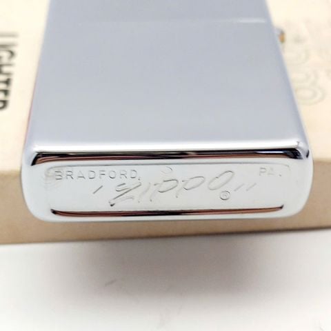 Bật Lửa Zippo Cổ Đồng Khối Mạ Chrome Trơn Bóng Năm 1979 Đời 3 Vạch Sắc ZC382