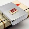 Bật Lửa Zippo Cổ Đồng Khối Mạ Chrome Phay Xước Chủ Đề Emblem Hiếm Gặp Năm 1963 Đời 3 Chấm ZC415
