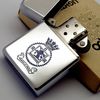 Bật Lửa Zippo Cổ Đồng Khối Mạ Chrome Trơn Bóng Chủ Đề Ăn Mòn Phủ Sơn Hiếm Gặp Năm 1982 Đời 8 Vạch Huyền ZC420