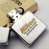 Bật Lửa Zippo Cổ Đồng Khối Mạ Chrome Phay Xước Chủ Đề Nikon Ăn Mòn Phủ Sơn Hiếm Gặp Năm 1982 Đời 8 Vạch Huyền ZC421