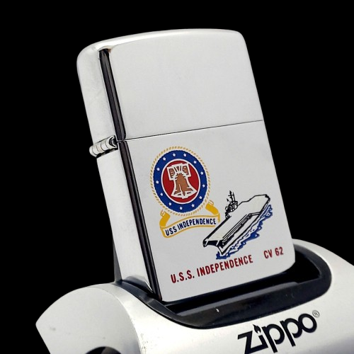 Bật Lửa Zippo Đồng Khối Mạ Chrome Chủ Đề Tàu Chiến Hiếm Gặp Năm 1990 Đời VI La Mã ZL699