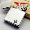 Bật Lửa Zippo Cổ Đồng Khối Mạ Chrome Trơn Phay Xước Hiếm Gặp Năm 1962 Đời 4 Chấm ZC447