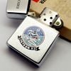 Bật Lửa Zippo Cổ Đồng Khối Mạ Chrome Phay Xước Chủ Đề Quân Sự Hoa Kỳ Ăn Mòn Phủ Sơn Hiếm Gặp Năm 1981 Đời 1 Vạch Sắc ZC448