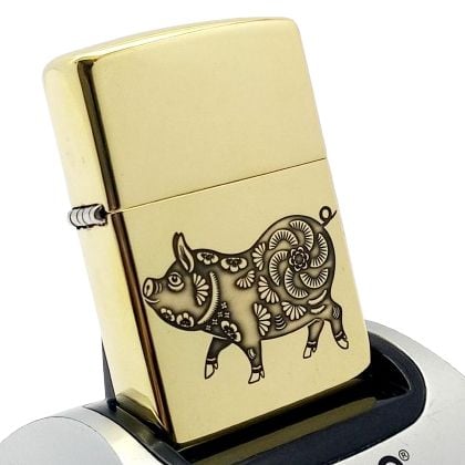 Bật Lửa Zippo Đồng Khối Khắc Tuổi Hợi Con Lợn - Chủ Đề 12 Con Giáp ZKB111