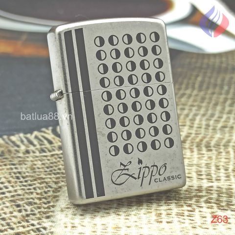 BẬT LỬA ZIPPO SATIN SƠN HẤP NHIỆT CHỦ ĐỀ CHẤM ĐEN TRẮNG ZIPPO NĂM 2009 Z63