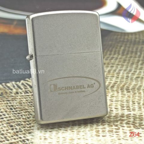 BẬT LỬA ZIPPO SATIN SƠN HẤP NHIỆT CHỦ ĐỀLÔ GÔ THƯƠNG HIỆU NĂM 2009 Z64
